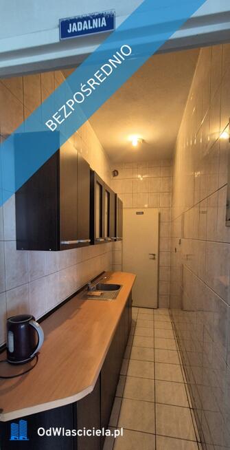 biurowiec z halą magazynową