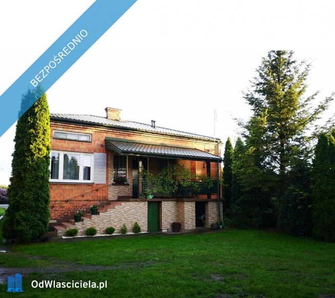 Na sprzedaż dom o powierzchni ok. 77 m² z budynkiem gospodarczym na dużej działce 1264 m²