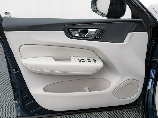 Volvo XC 60 PY20856#B4 D AWD Plus Dark Podgrz.f kier I szyba Salon PL VAt23%