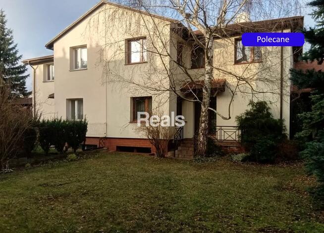 Przestronny segment z ogrodem w Nadarzynie