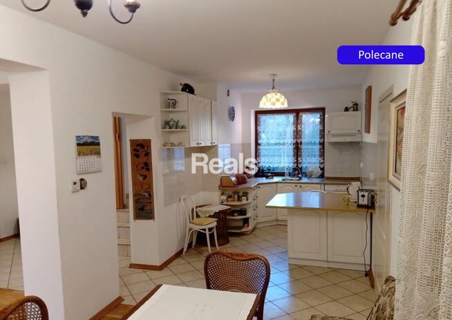 Przestronny segment z ogrodem w Nadarzynie