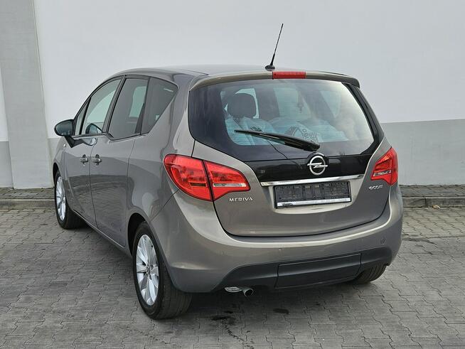 Opel Meriva 150 Lat Opla Serwis