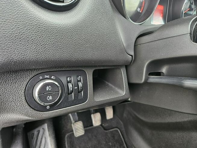 Opel Meriva 150 Lat Opla Serwis