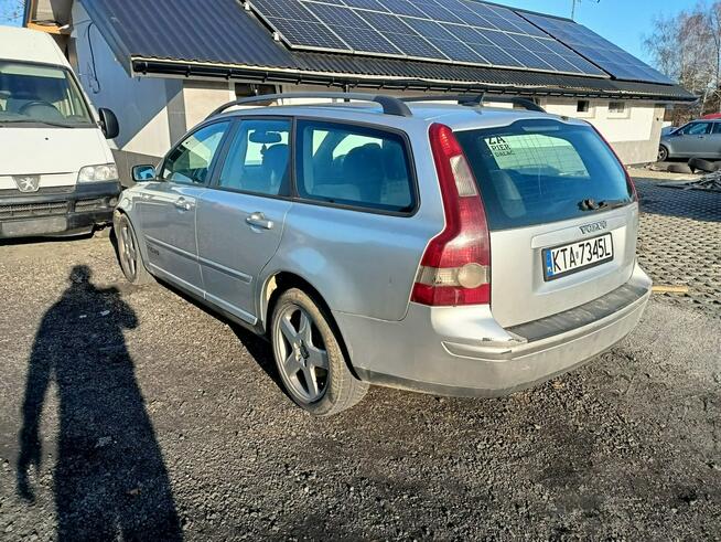 Volvo V50 2.0TD 136km 05r