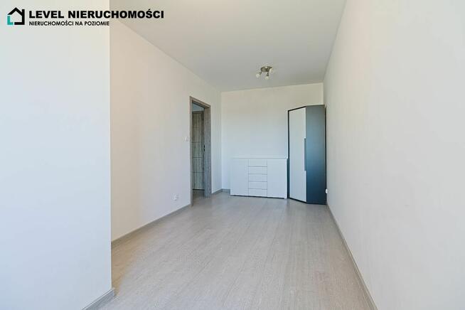 EL Tower, trzy pokoje