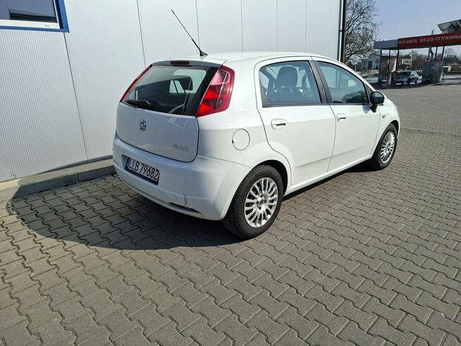 Fiat Grande Punto 1.3 diesel 5 drzwi klimatyzacja ważne opłaty
