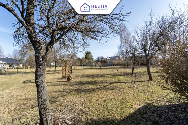 Dom k. Szczecinka na dużej działce blisko jeziora