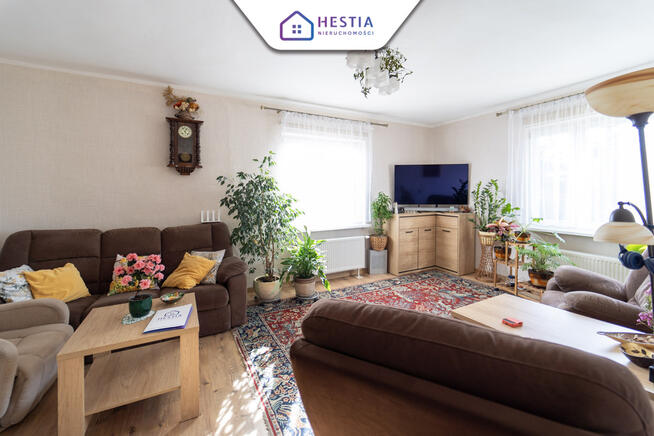 Dom k. Szczecinka na dużej działce blisko jeziora