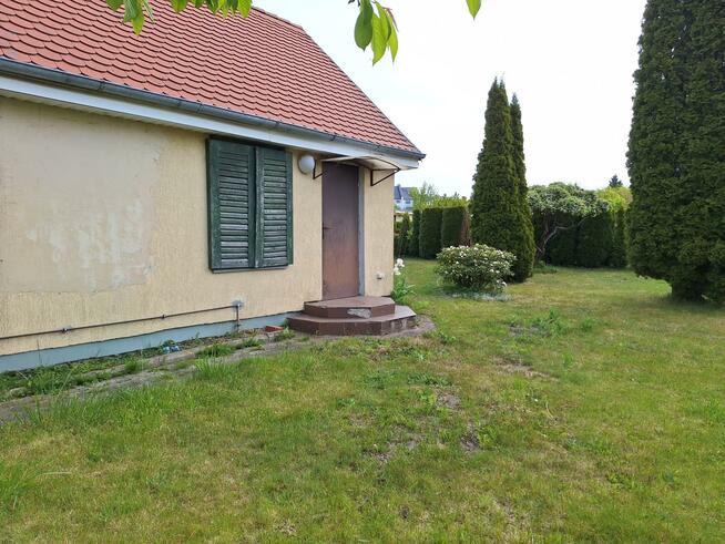 Dom Kołobrzeg Zachodnia, Działkowa