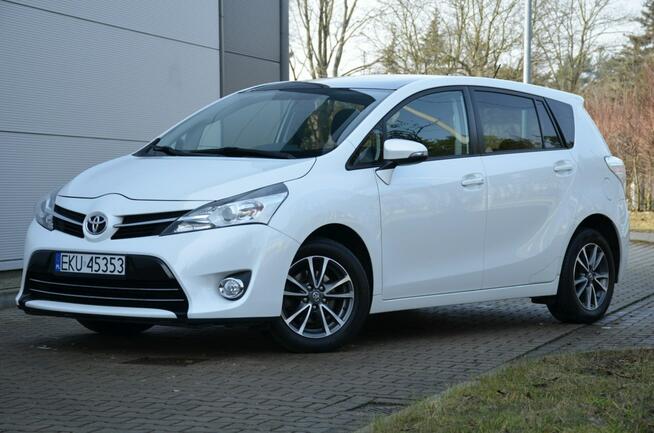 Toyota Verso Zarejestrowana 1.6i 132KM Serwis Panorama Navi Kamera