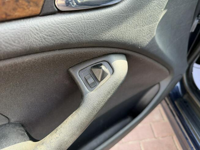 BMW 318 Super Stan, Szyberdach, Drewno, Czujniki Parkowania, Bez Rdzy