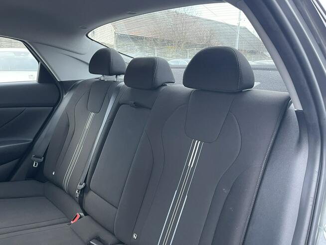 Hyundai Elantra 1.6l LED Kamera Podgrzewanie Klimatronik