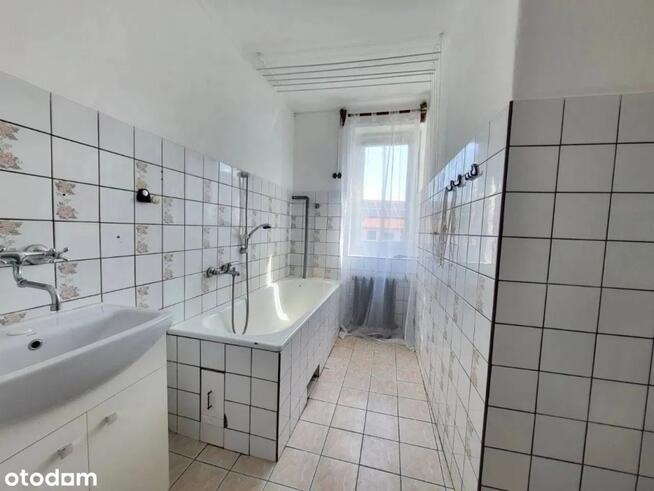 Sprzedam słoneczny dom położony w spokojnej okolicy- Konradowa