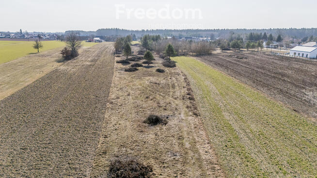Atrakcyjna działka inwestycyjna nieopodal Serocka