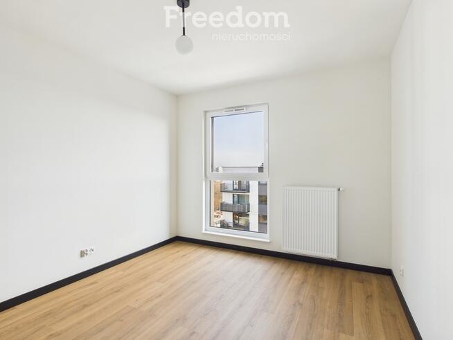 Nowe 2 pokoje premium hala garażowa Os. Urzeka