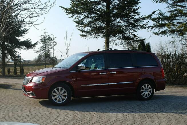 Chrysler Town & Country. 3,6 benzyna / gaz LPG