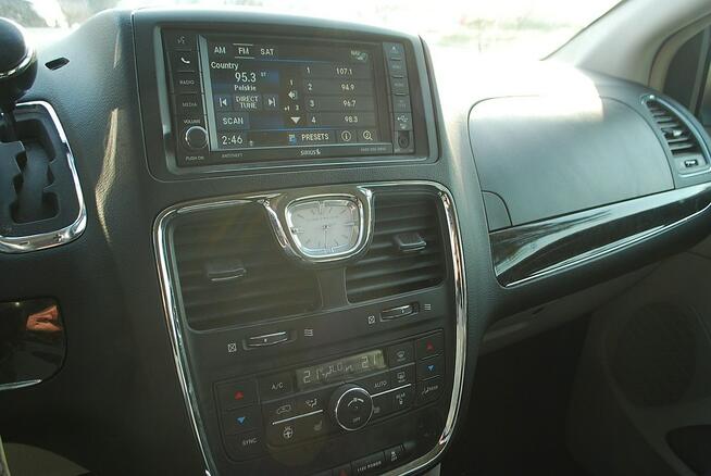 Chrysler Town & Country. 3,6 benzyna / gaz LPG