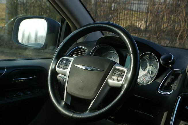 Chrysler Town & Country. 3,6 benzyna / gaz LPG