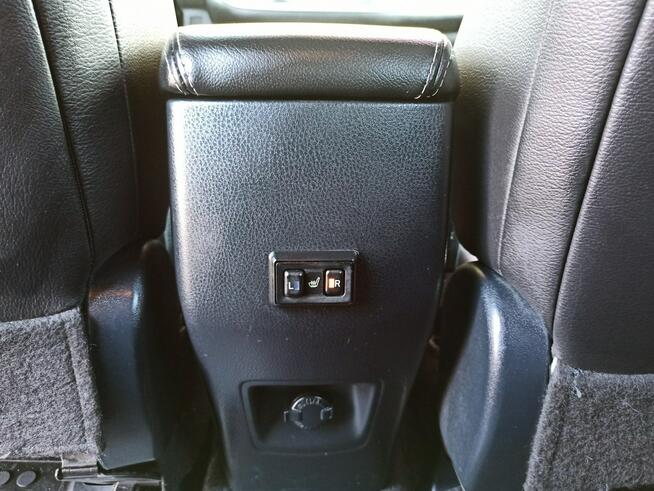 Toyota RAV-4 Selection, serwis, salon Polska