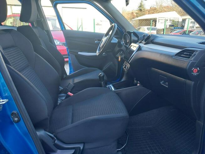 Suzuki Swift SALON POLSKA pierwszy wł. 100% bezwypadkowy 18 tys. km. Premium Plus