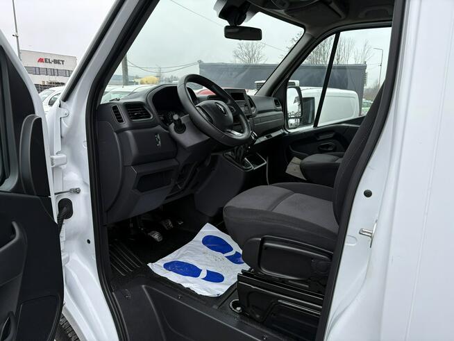 Renault Master kontener niskopodwoziowy niskopodłogowy