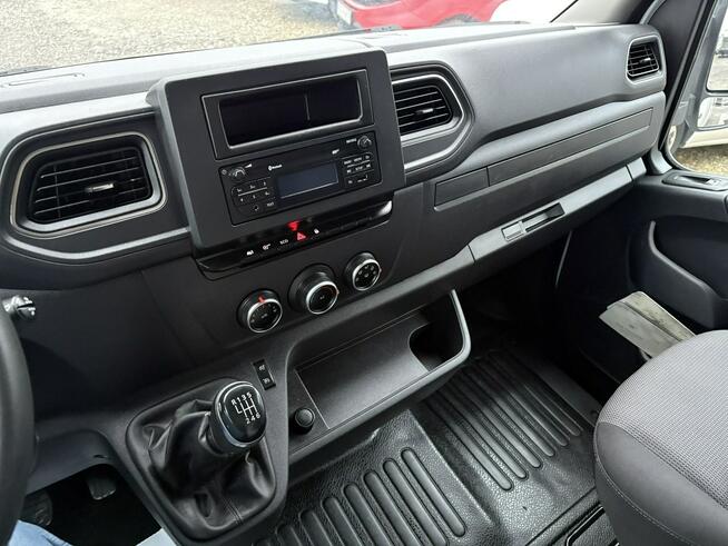 Renault Master kontener niskopodwoziowy niskopodłogowy