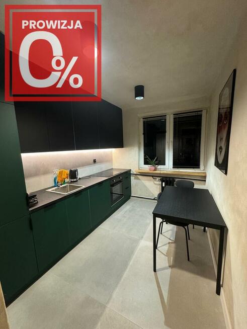 2 pok. po generalnym remoncie przy ul. Wallenroda