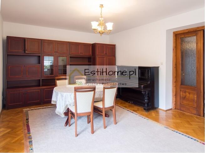 Pszczółki, przestronny dom w spokojnej okolicy