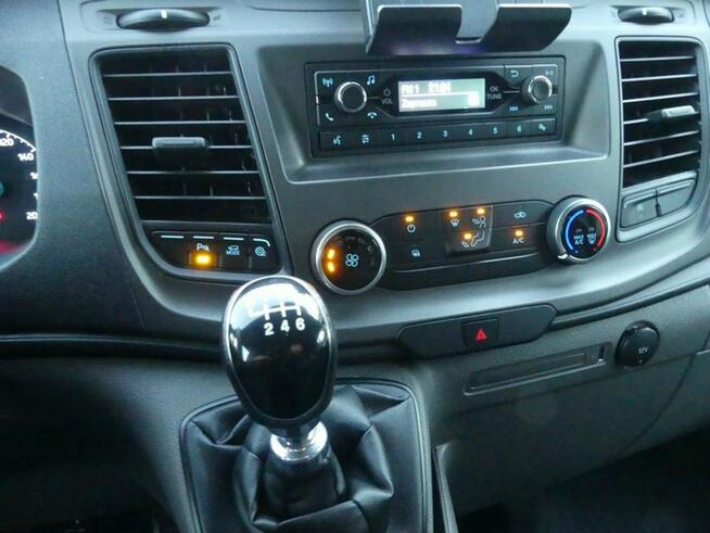Ford Transit 2,0 Tdci 130KM Custom Long L2H1 rok 2022 F. VAT-23