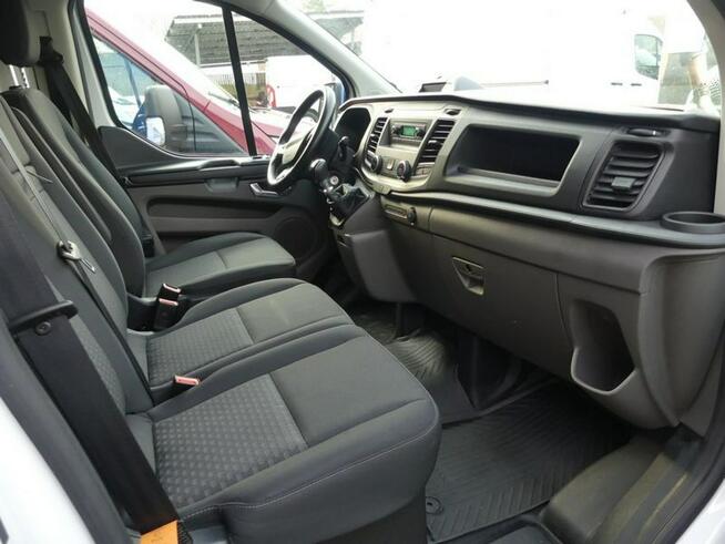 Ford Transit 2,0 Tdci 130KM Custom Long L2H1 rok 2022 F. VAT-23