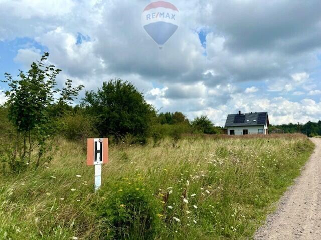 Ładne działki blisko jeziora koło Kolbud