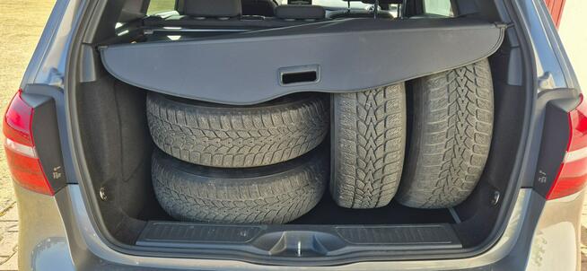 Mercedes B 180 LED-KPL. kół