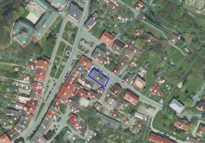 Pawilon handlowo-usługowy w centrum Międzylesia