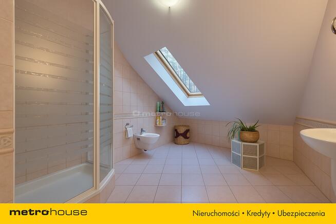 DOM W STARODRZEWIE ADAMÓW WIEŚ