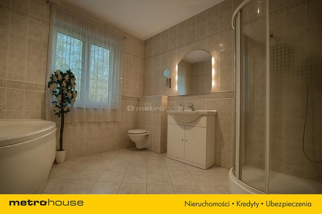 DOM W STARODRZEWIE ADAMÓW WIEŚ