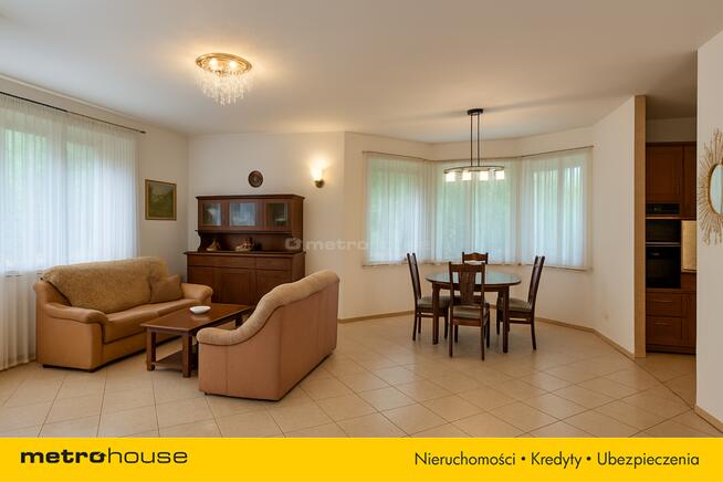 DOM W STARODRZEWIE ADAMÓW WIEŚ