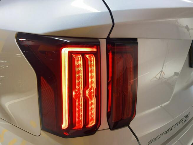 Kia Sorento VAT 23% Prestige Line 1.6T-GDI HEV 230KM automat AWD 2023/2024 r.