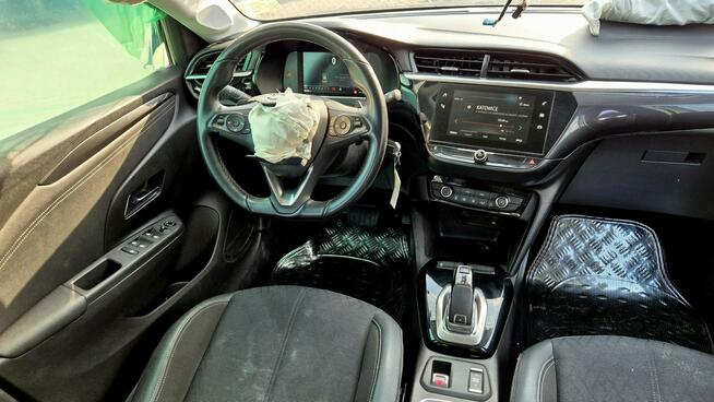 Opel Corsa 1.2 100KM AUTOMAT Tablet Alufelgi kolor KCA Virtual Cocpit