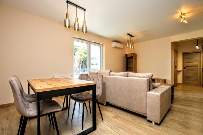 nowe z dużym tarasem, klimatyzacja, garderoba