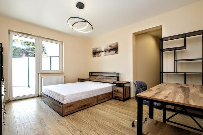 nowe z dużym tarasem, klimatyzacja, garderoba