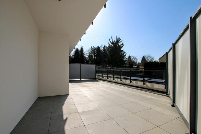 nowe z dużym tarasem, klimatyzacja, garderoba