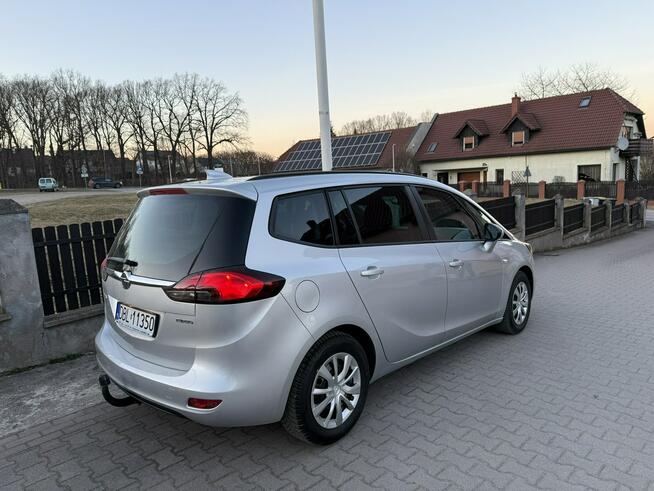 Opel Zafira 1,4 turbo 140ps ładna 133 tyś km swieżo zarejestrowana 7 osób