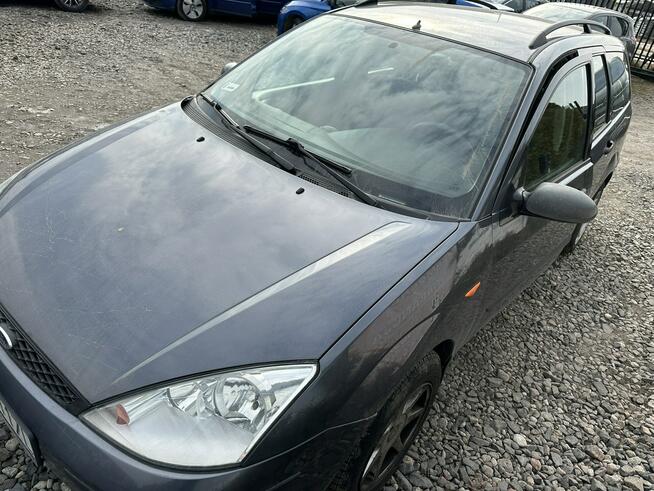 Ford Focus Salon RP, niezawodna benzyna 1,6, klimatronik, nowe świece i kable