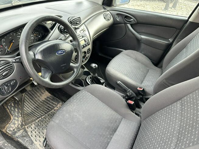 Ford Focus Salon RP, niezawodna benzyna 1,6, klimatronik, nowe świece i kable