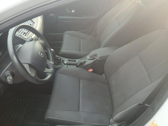 Renault Megane 1.6i alufelgi klimatyzacja startstop stan BDB 5 drzwi