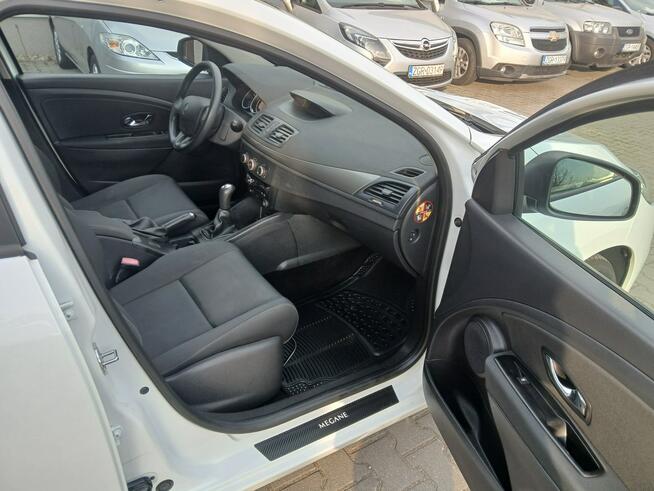Renault Megane 1.6i alufelgi klimatyzacja startstop stan BDB 5 drzwi