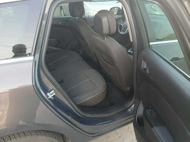 Opel Astra 1.6 CTDI alufelgi klimatronik navi czujniki xenon tempomat stan BDB