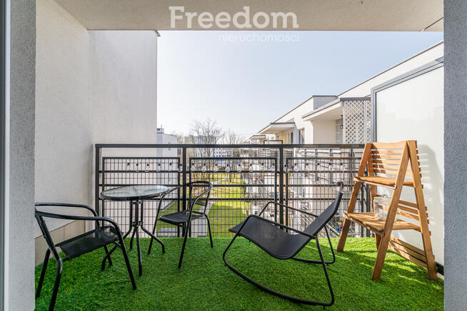 M3 na Tarchominie blisko tramwaju