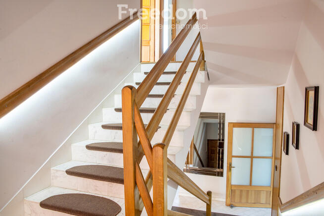 Sprzedam dom i halę Radom ul. Malenicka