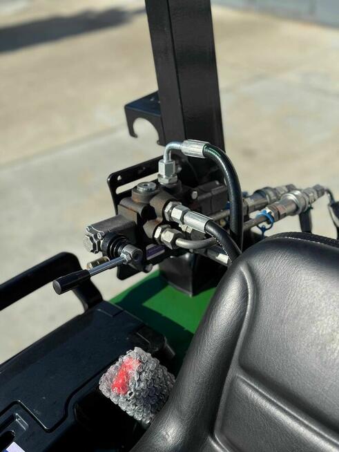 Traktorek LAND z kosiarką międzyosiową Seria X25,4x4,25hp